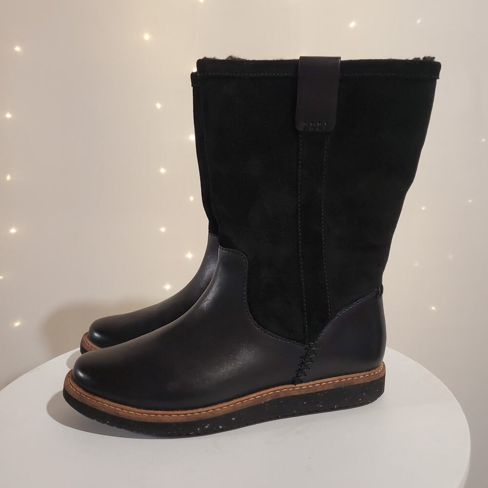 Clarks Womens Glick Elmfield Boot Size 6M Mid Black Leather Suede Pull On Sherpa